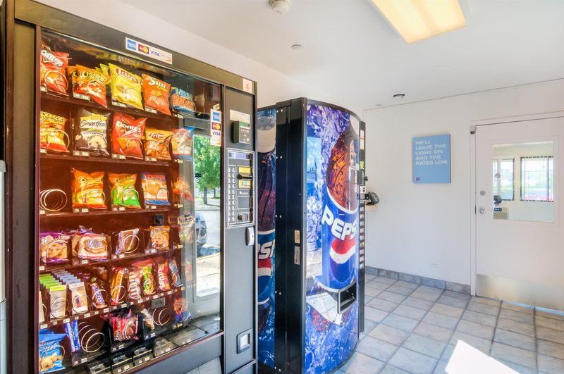 Motel 6 Chicago - Elk Grove เอลค์โกรฟ วิลเลจ ภายนอก รูปภาพ